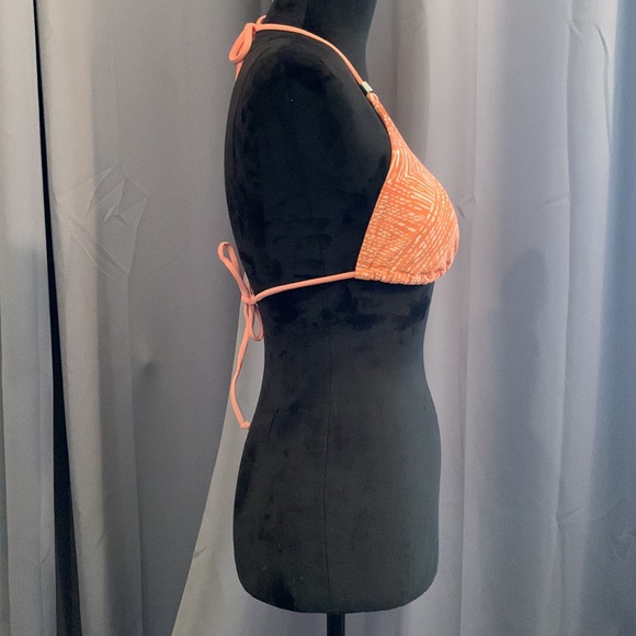 CONVERSE bikini top fully lined w/padded bra. Light tangerine. Medium - Picture 4 of 7